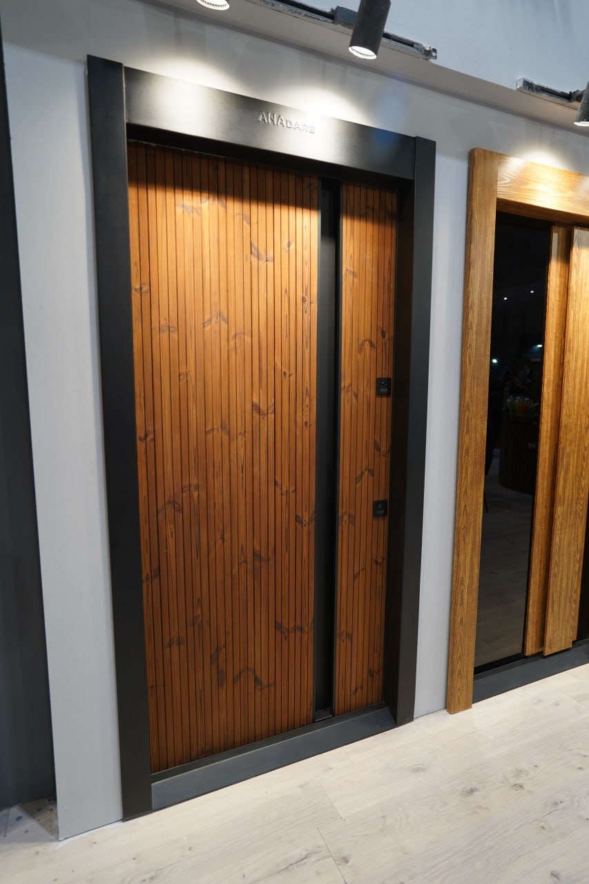 Hidden Handle Door 